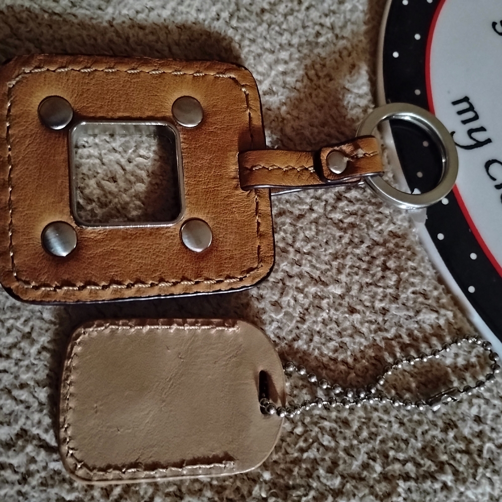 Tan Leather Keychain Set - Picture 3 of 3